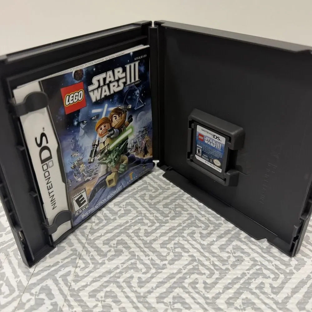LEGO Star Wars III: The Clone Wars (Nintendo 3DS) CIB Complete Tested & Working